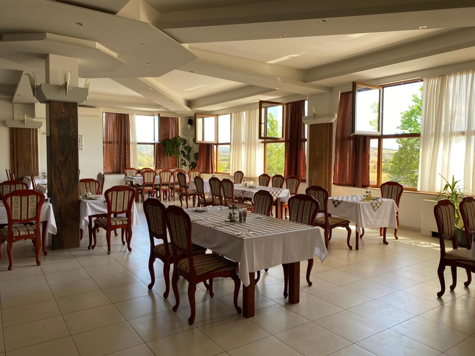 Motel Vujeva Ливно Экстерьер фото